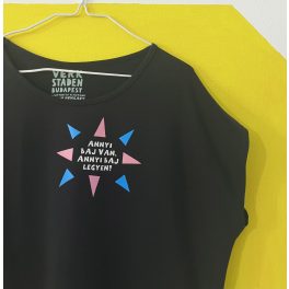 Annyi baj van. Annyi baj legyen! - free-size női póló